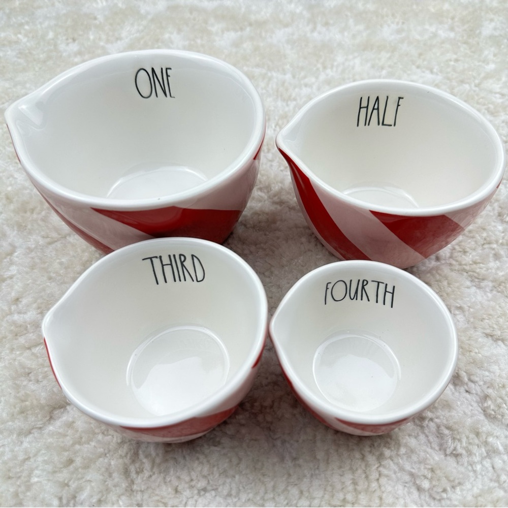 Rae Dunn Measuring Cup - Picture 10 of 10